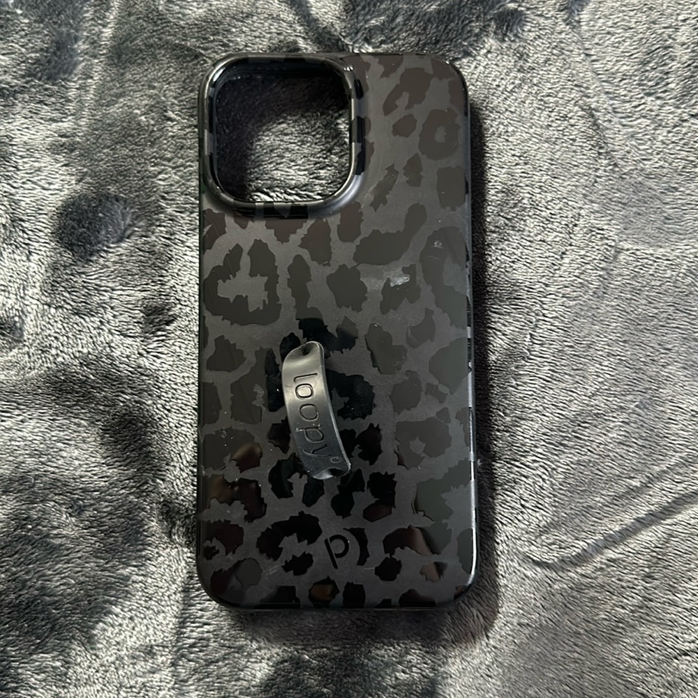 iPhone 14 Pro Max Loopy Case